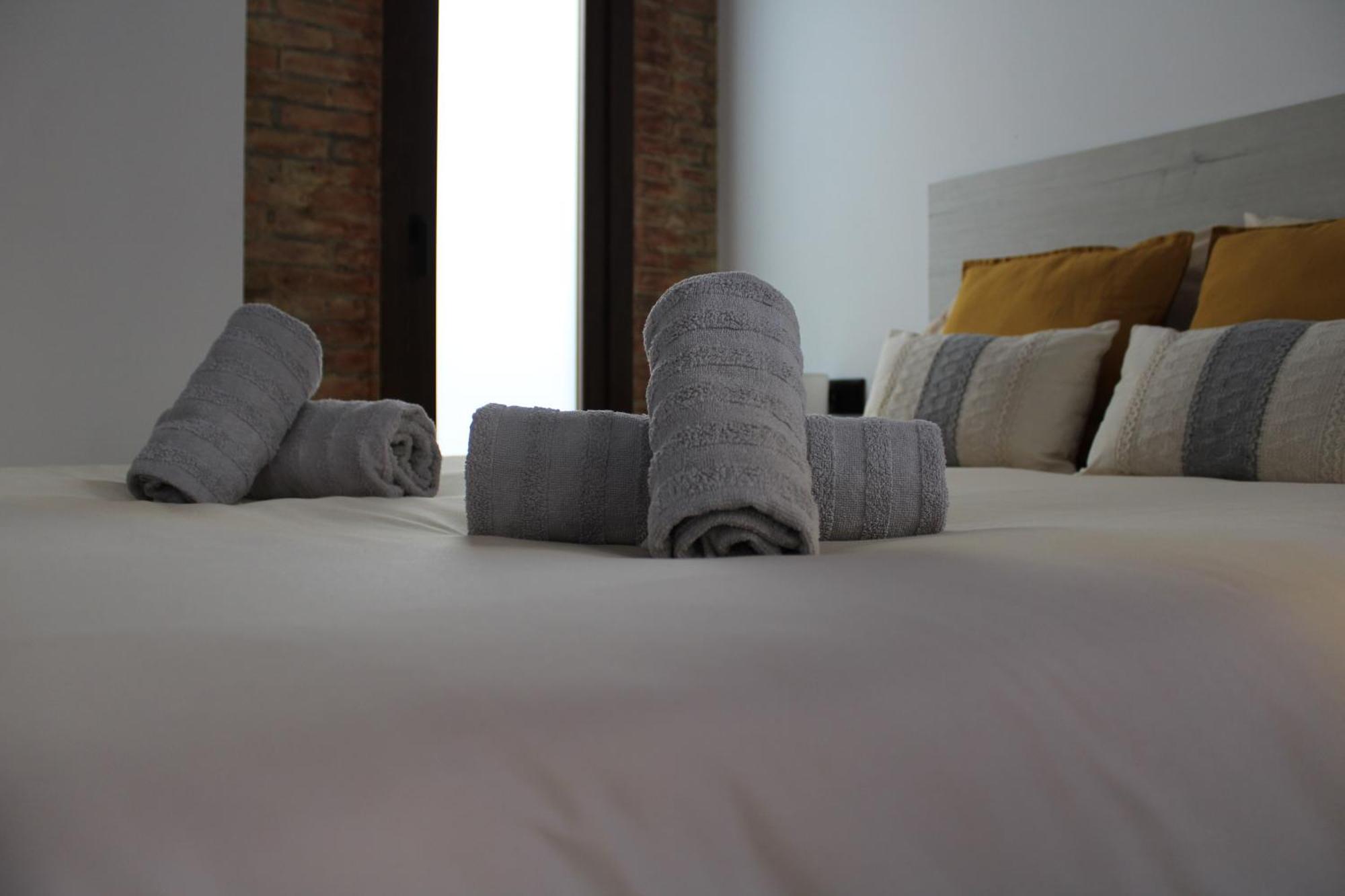 Las Arenas Suites 3 Playa Валенсия Екстериор снимка