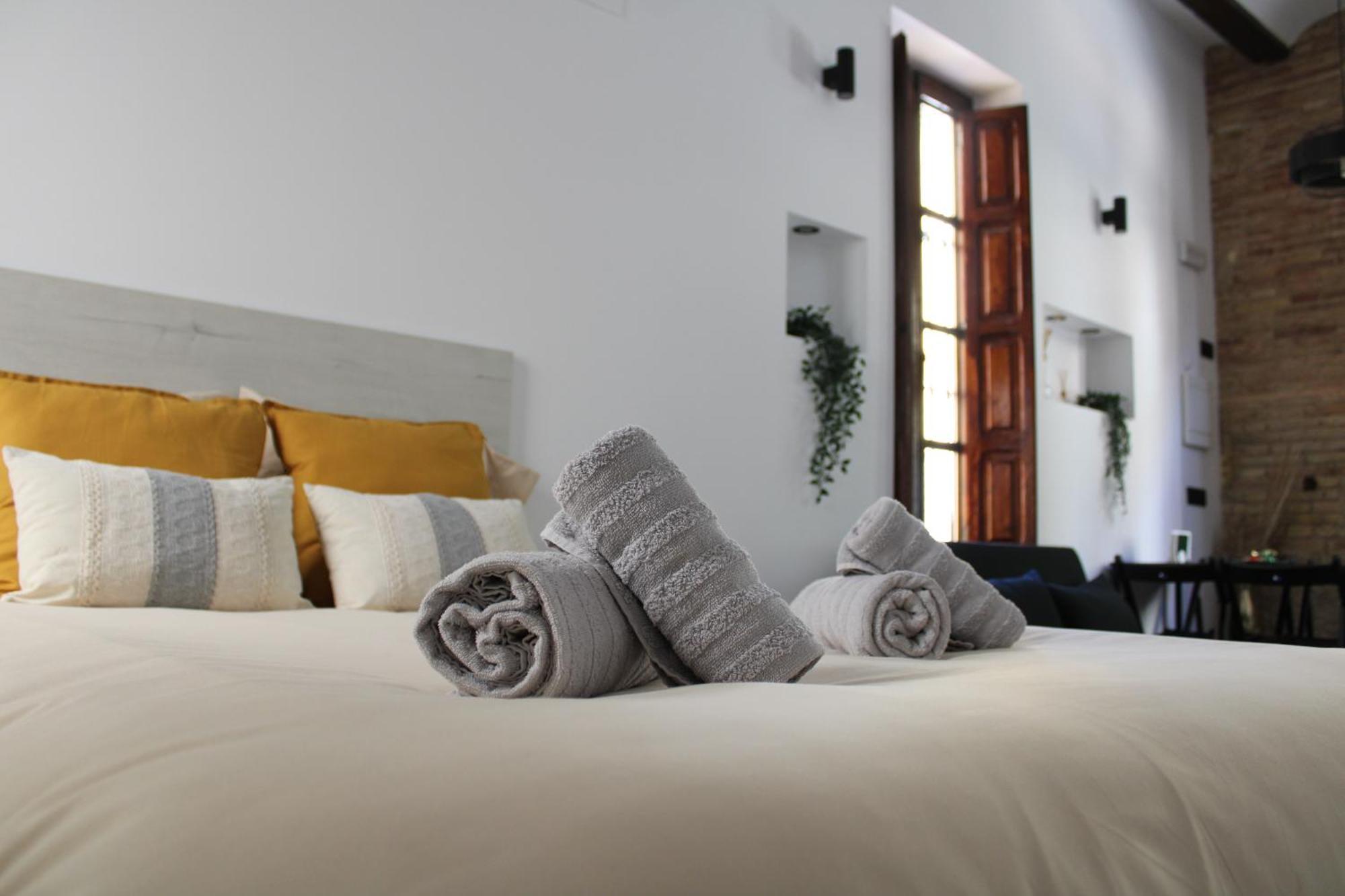 Las Arenas Suites 3 Playa Валенсия Екстериор снимка